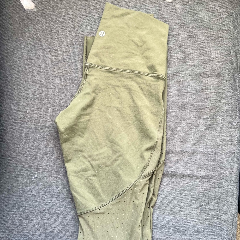 Excellent condition- Lululemon full length Olive Green leggings w/ Mesh Panels